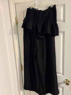 SHEIN Black Ruffle Wide-Leg Jumpsuit
